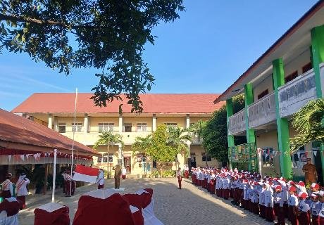 UPACARA BENDERA DI SD NEGERI 60 BANDA ACEH SENIN 31 AGUSTUS 2026
